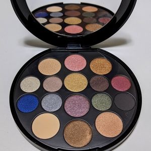 Elizabeth Arden 16 Eye Shadow Palette